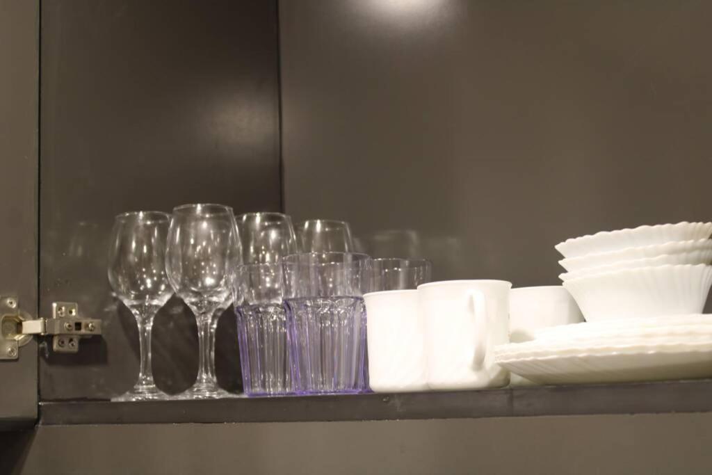 A2J Luxury Bgc Balcony Suite Near Sm Aura Taguig مانيلا المظهر الخارجي الصورة